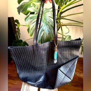 Bath and Body Works Black Weaved Textured Large Teal Tassel Tote Bag